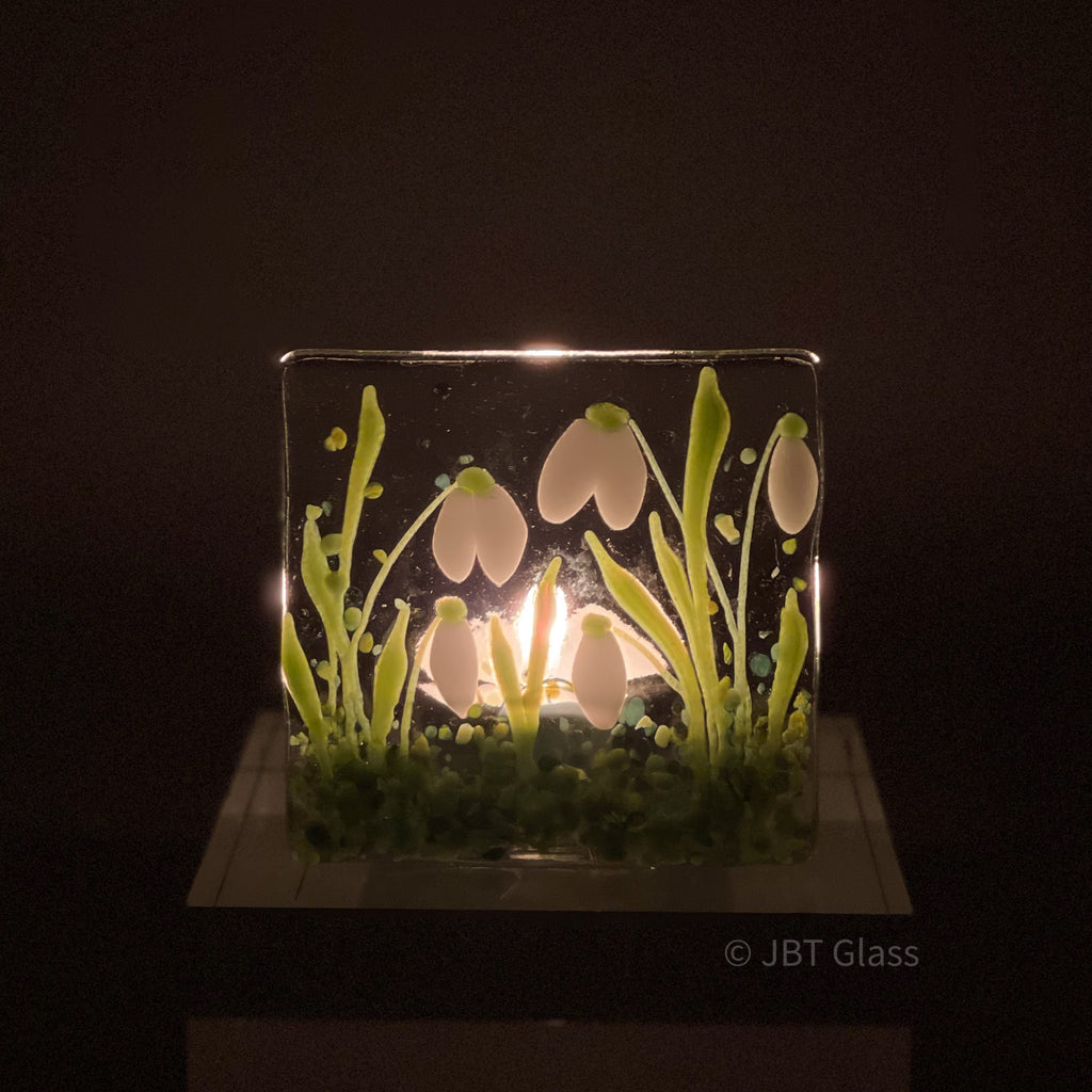 Small Tealight - Snowdrops