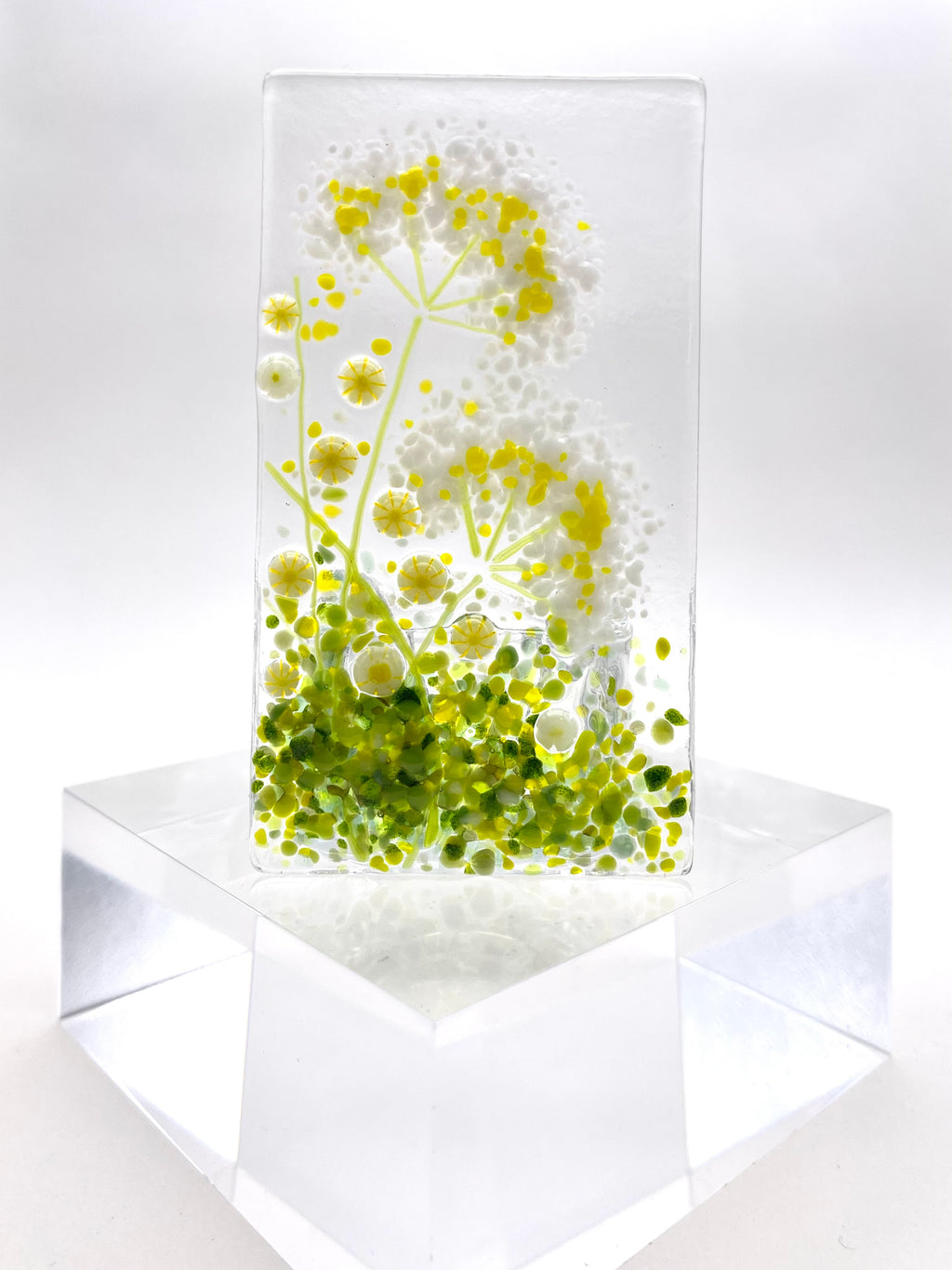 Tea Light - Candle Display - White Dill Flower